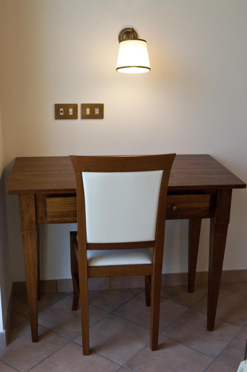 Mosciano SantʼAngelo Residence Colle Veroni מראה חיצוני תמונה