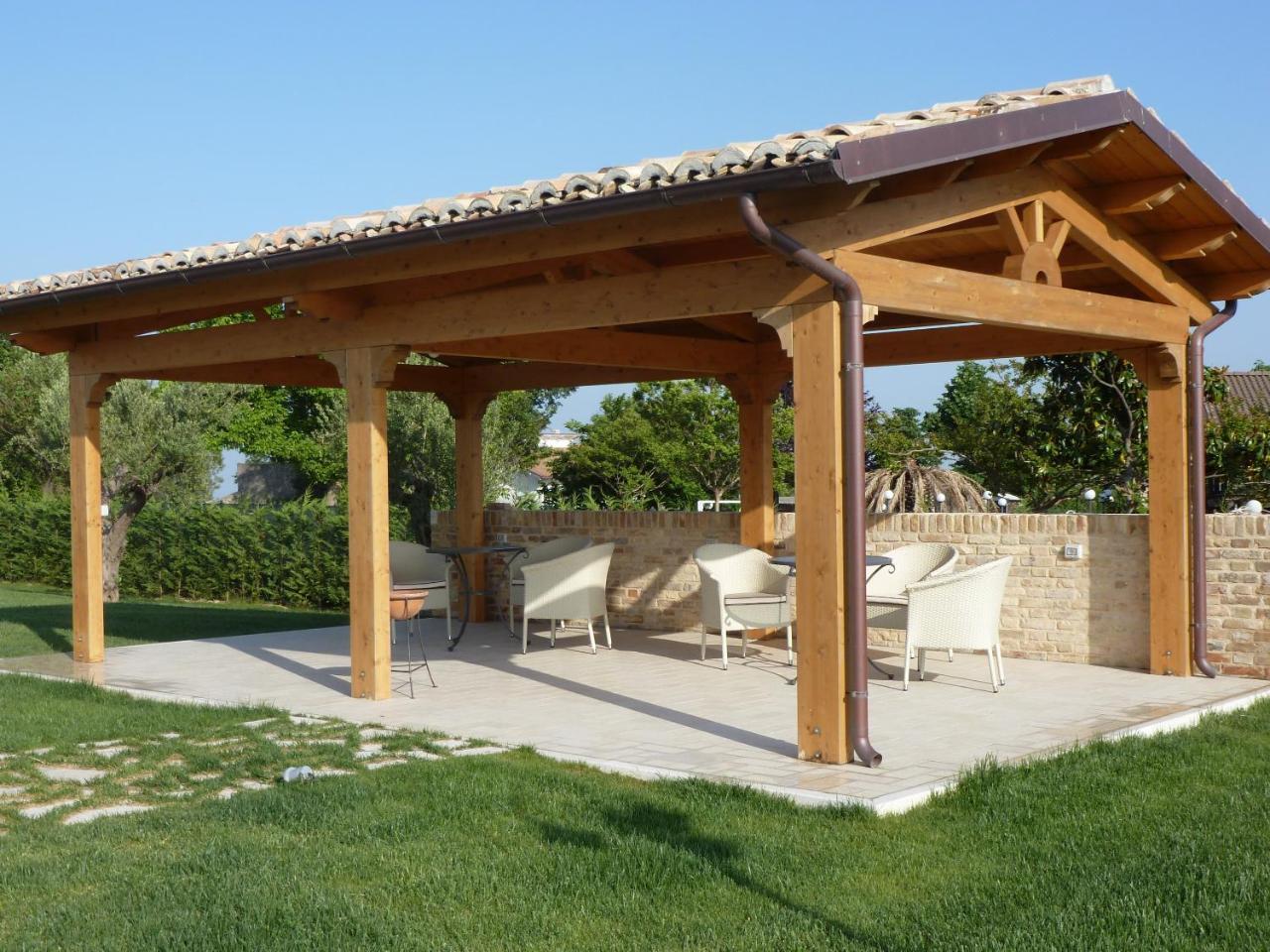 Mosciano SantʼAngelo Residence Colle Veroni מראה חיצוני תמונה