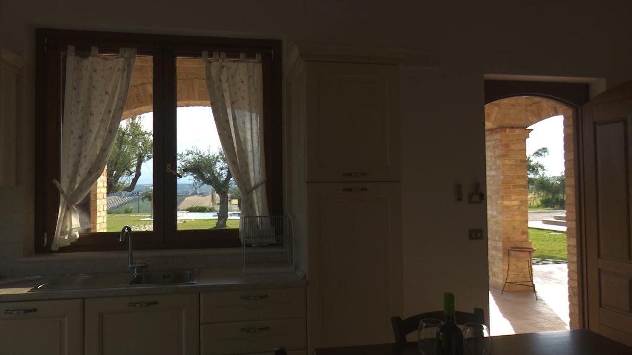 Mosciano SantʼAngelo Residence Colle Veroni מראה חיצוני תמונה